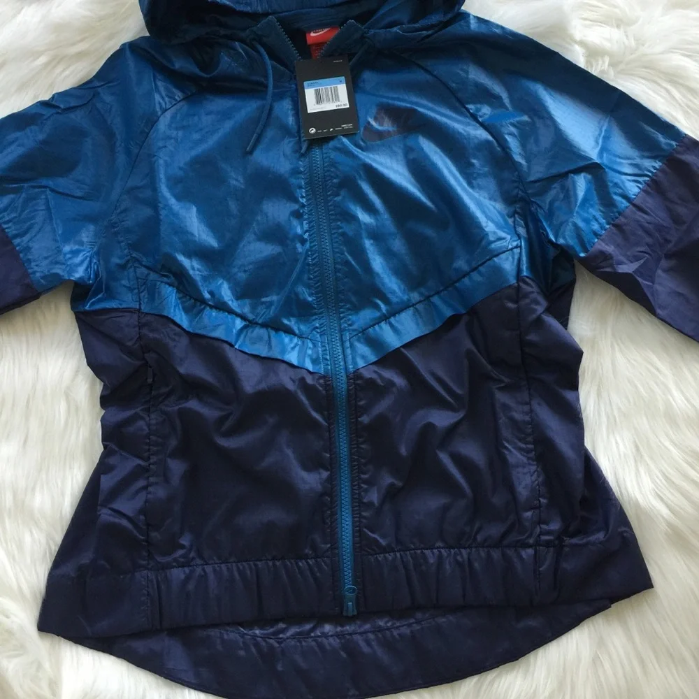 Nike Windrunner Jacket